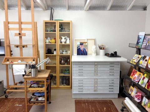 Easel, still life shelf, double flat file/standing workstation
